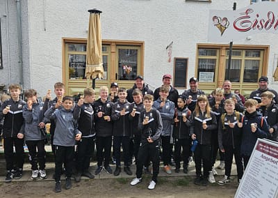 Eisdiele Berliner Tor dankt den D-Junioren des MTV 1860 Altlandsberg